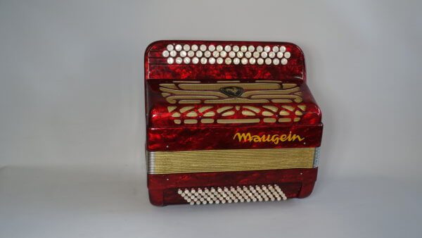 Maugein - 3 rangs 80 basses