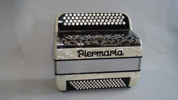 Piermaria - P306 - 4 rangs 80 basses