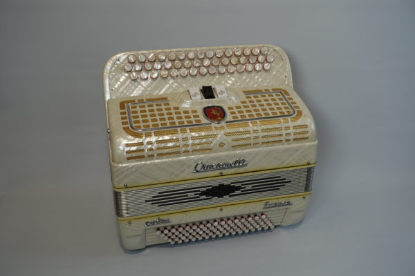 Crucianelli - 3 rangs 80 basses