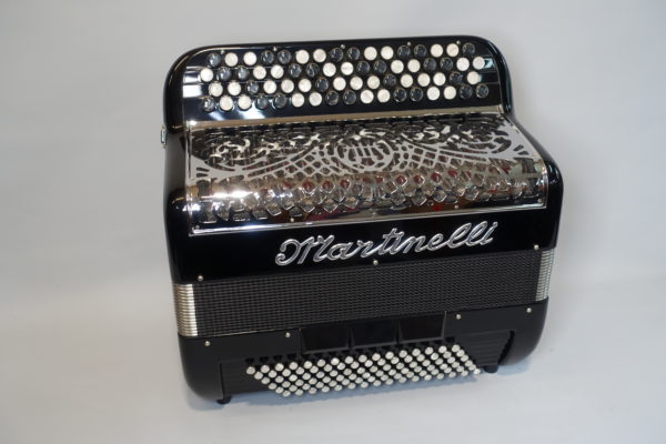 MARTINELLI - mod. 12, 3 voix 5 registres 96 basses